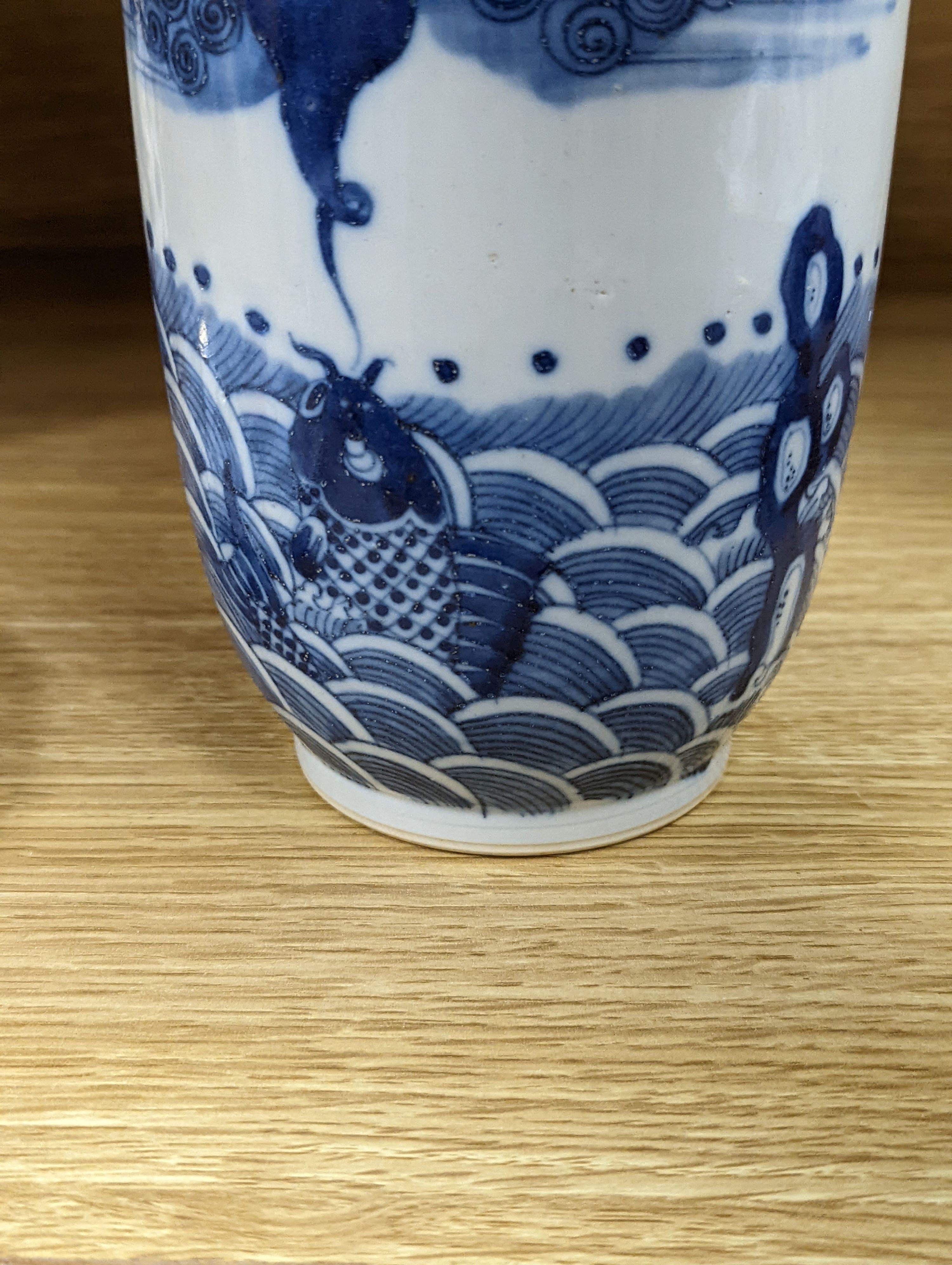 A Chinese blue and white rouleau vase, 25cm